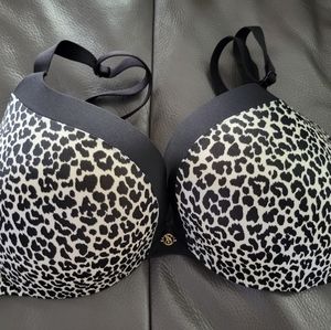 VICTORIA'S SECRET BRA